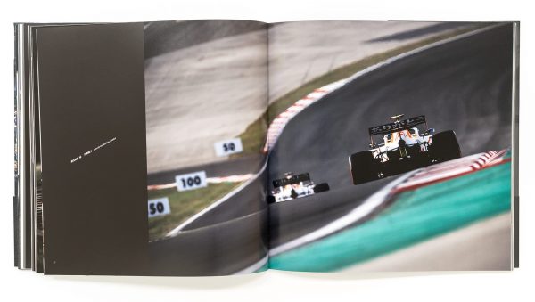 Mamoru Atsuta HONDA F1 Photobook "Champion"